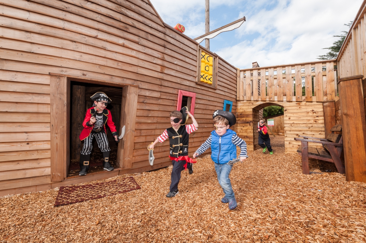 Pirate Ship Playground - Hotels / Holiday Parks/ Schools/ Public Playgrounds - Image 10