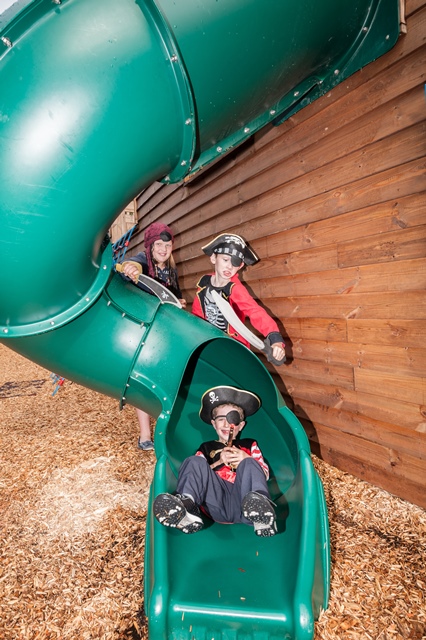 Pirate Ship Playground - Hotels / Holiday Parks/ Schools/ Public Playgrounds - Image 7