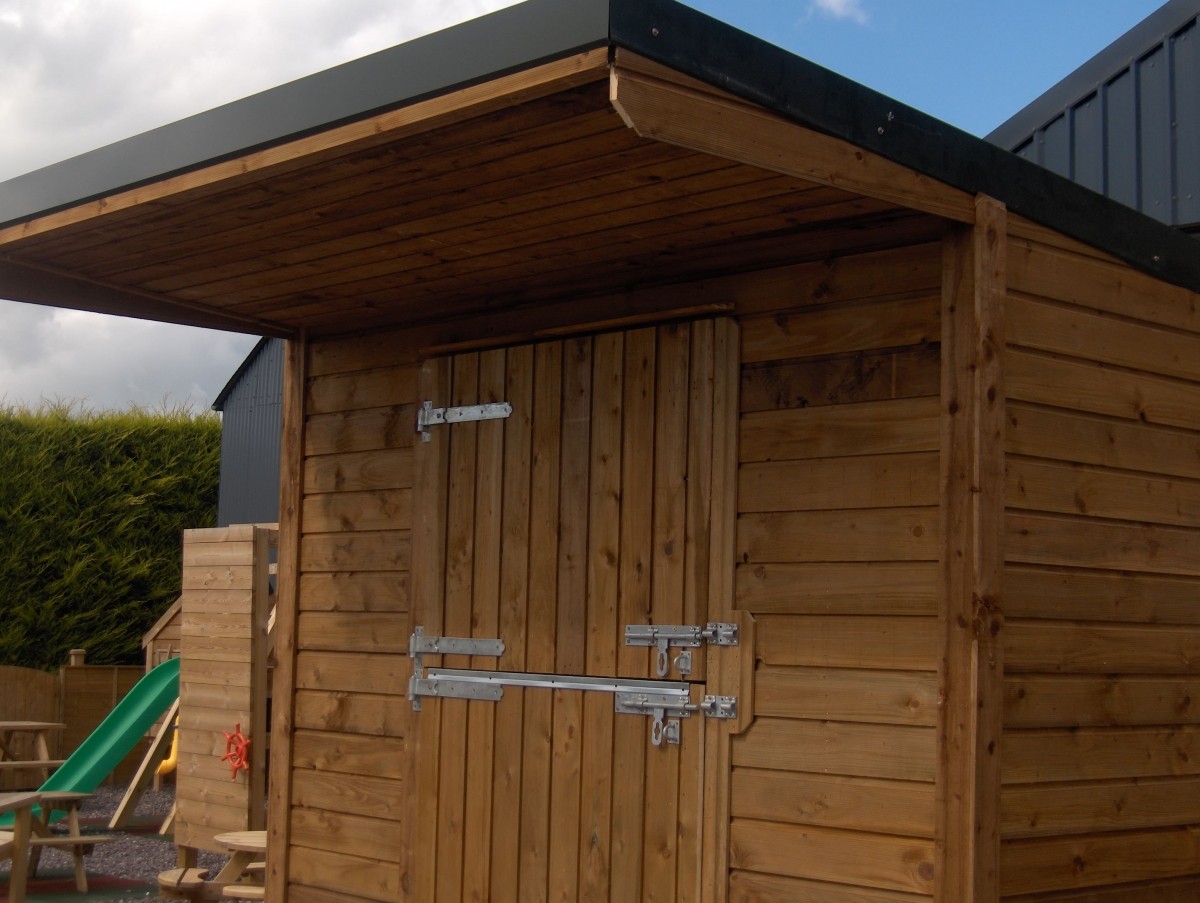 Single Stable - Image 2