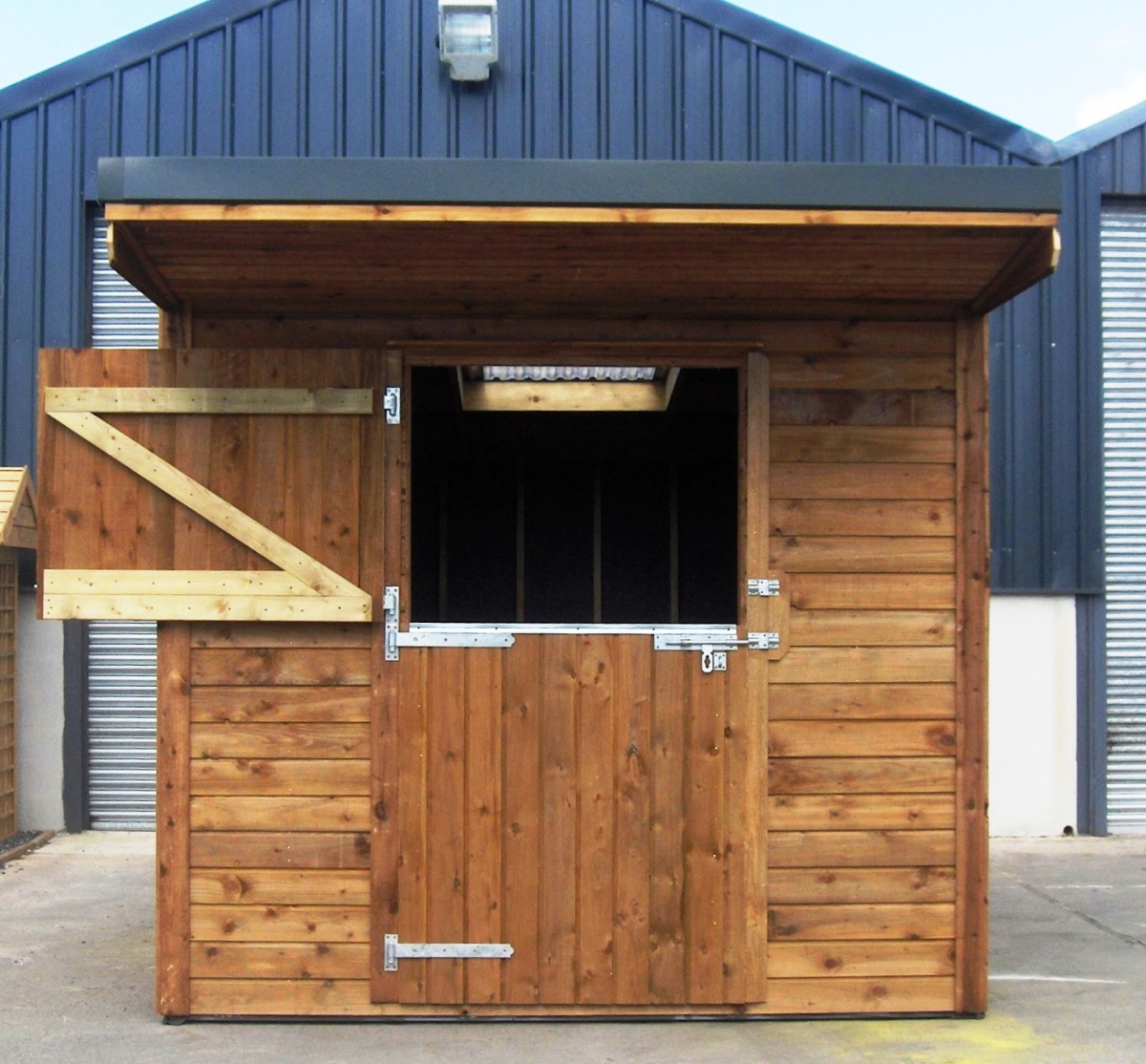 Single Stable - Image 6