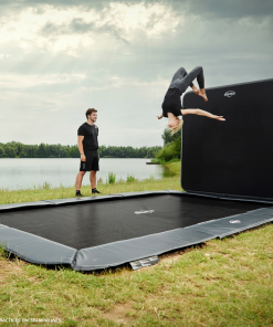 BERG Ultim Elite Trampoline AeroWall 2x2 - Flat Ground